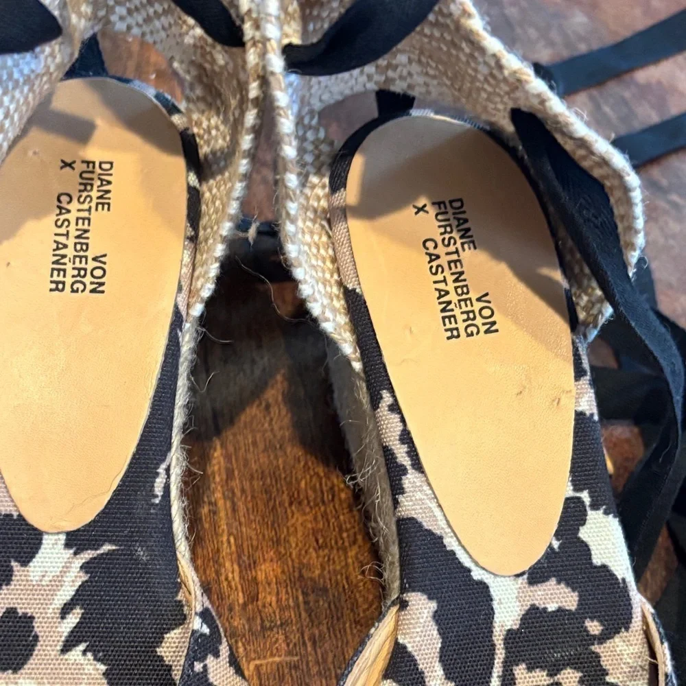 Diane von Furstenberg X Castaner Espadrille Wedge Sandals Black and Tan
